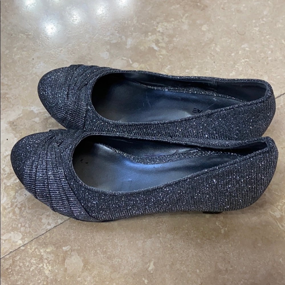 American Eagle AE Sparkling Dress Shoes